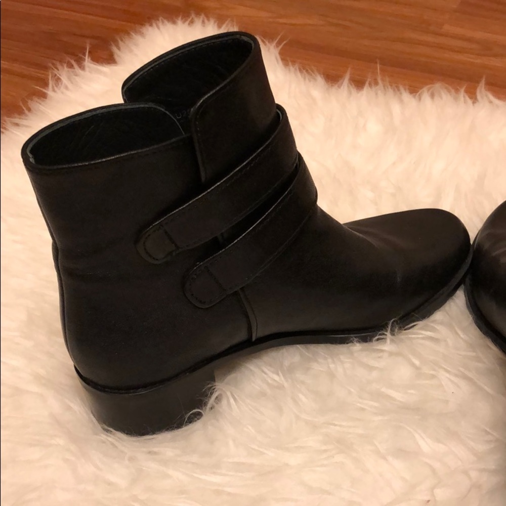 New Stuart Weizmann Boot - image 5
